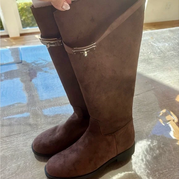 Faux Suede Chocolate Brown flat Boots - Picture 3 of 4